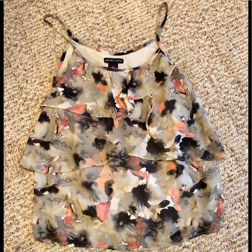 Nice tank by New York Company in size small